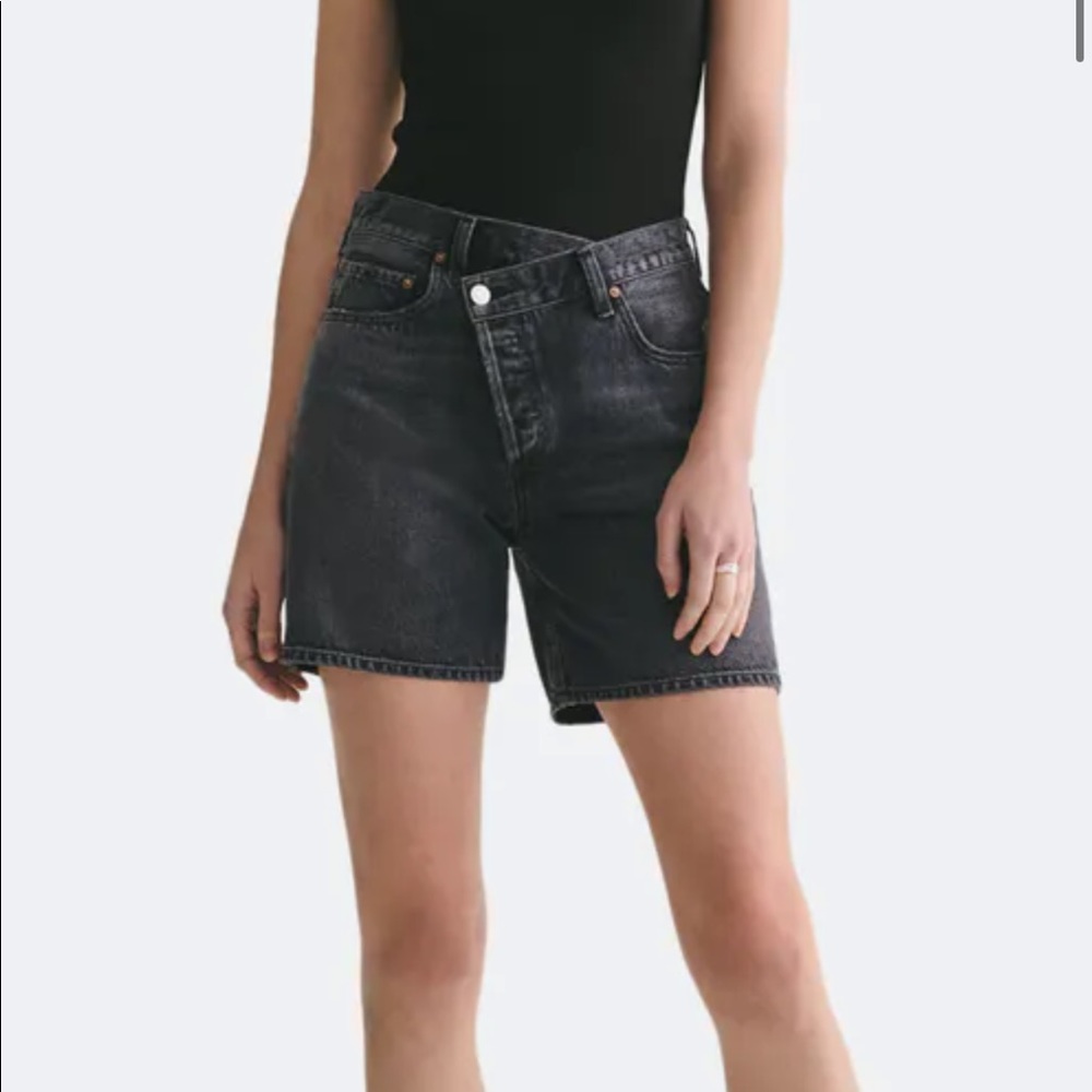 Agolde, criss cross, black shorts, size 24.